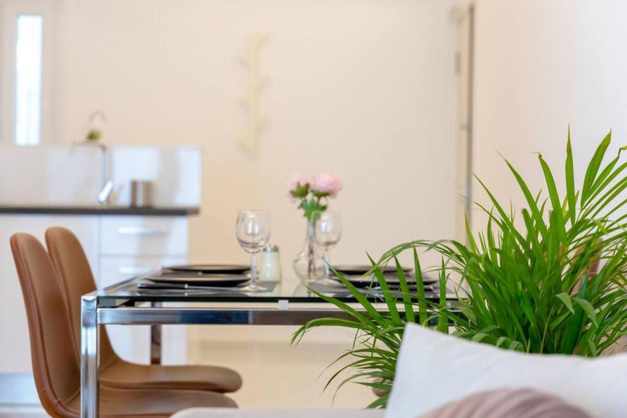 Koukaki Lux 2Bd 1Master Ap Next To Acropolis Daire Atina Dış mekan fotoğraf