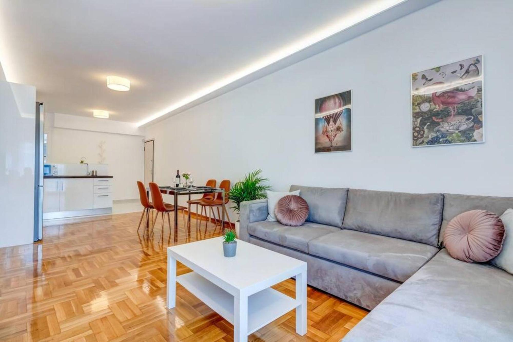 Koukaki Lux 2Bd 1Master Ap Next To Acropolis Daire Atina Dış mekan fotoğraf