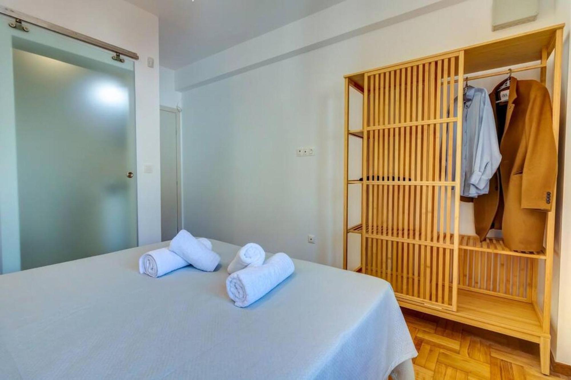 Koukaki Lux 2Bd 1Master Ap Next To Acropolis Daire Atina Dış mekan fotoğraf
